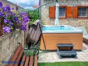 Holiday Home Mikac by Interhome - Image 2