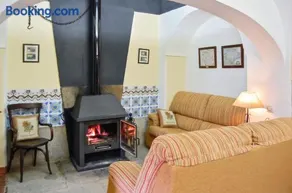 Charming House in Añora with Garden - Image 2