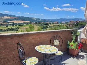Bella Todi Apartment - Image 1