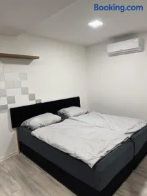 VIP Apartments - Image 1