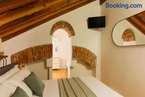 I-Host Milanese Charm in Porta Romana - Image 2