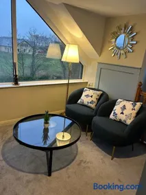 The Boutique Bungalow - Image 4