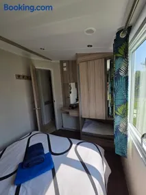 Barbara's Caravan Craig Tara - Image 5