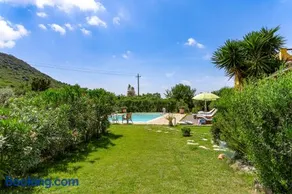 Villa Saige , piscina con idromassaggio - Image 2