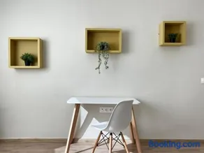 Cozy & Stylish 2BR - Near Arribat Center Mall - Image 2