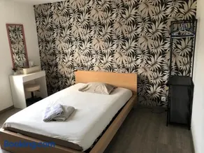 Grande chambre côté jardin - Image 1