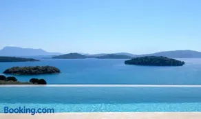 Smirties Villas - Image 2