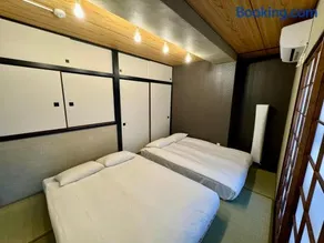 Love Sugamo 2 to 6 Guests 3 Min to Sugamo Station 4 Min to Ikebukuro Elevator WiFi Airport Direct - Image 3
