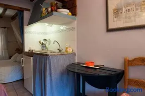 Charming studio in Robledillo de Gata - 28 m² - Image 3