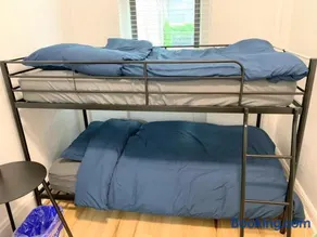Chelsea Studio-Shared Bathroom with Kitchen Twin Bunk Bed - Image 4