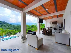 Villa Laura Lorena - Anapoima - Image 2