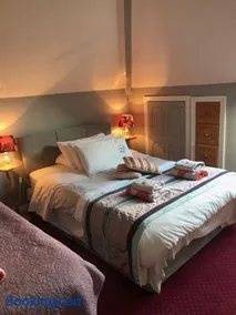 Aurora House Bed And Breakfast - Image 4