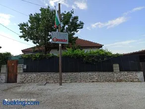 Къща за гости Феникс - Image 1