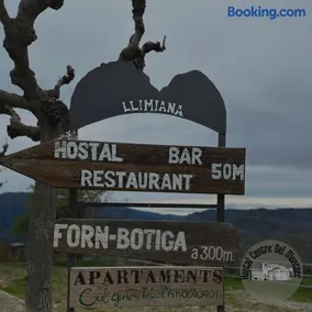 Hostal Centre Del Montsec - Image 2