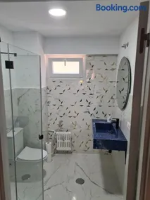 Apartamento luminoso y nuevo en Madrid Rio - Image 4