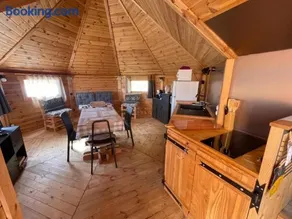 Chalet confortable avec piscine partagée à Chazemais - Image 1