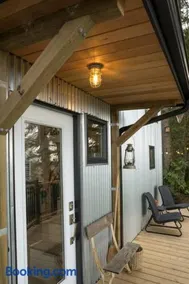 Tiny House Big View - Image 5
