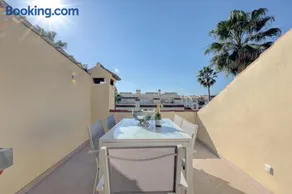 Luxury modern beachfront 3 bed gated community townhouse with pool, sun terrace, sea views close to all amenities - Image 4