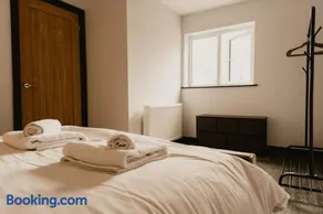 The Sun Deck Apartment - Westbrook Bay Beach - By Goldex Coastal Breaks - Image 3