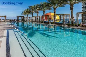 Sunny Resort - 5 Stars 1BD Unit on Beach w Oceanview - Image 3