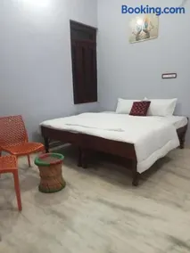 Krishna hotel and restro - Image 2