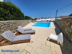 Villa Elena - Image 1