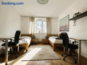 Roomy Apartments for Families and Groups - Image 2