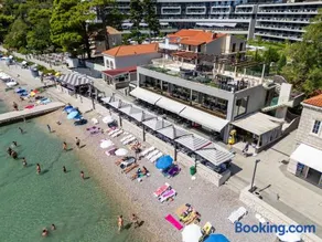 Sun & Sea Residence - Image 5