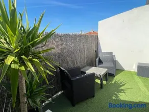 Plage à 400 m Studio tout confort Terrasse Clim Parking - Image 3