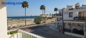 Magic Sea Apartments - Image 2