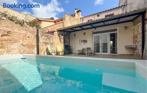 Convent Holiday Home - Image 1