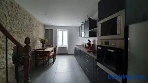 Aux Portes Du Marais - Image 2