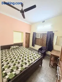 INDO BANGLA GUEST HOUSe - Image 1
