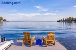 Lake Murray Family Retreat - Image 1