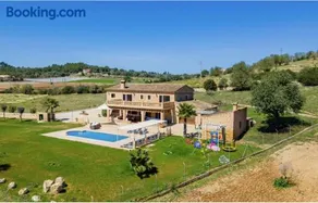 Villa Lorenzo Manacor by PriorityVillas - Image 1