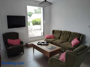 St Quay Portrieux Appartement avec piscine chauffée du 1er juin au 10 septembre - Image 1