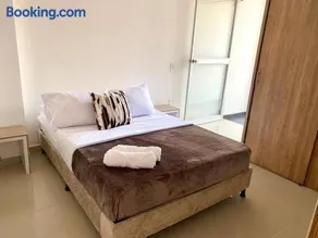RentalsOP AN04 Apartamento con balcon cerca al CC Plaza Arrayanes Excelente vista - Image 3