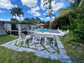 Private Retreat - Image 2