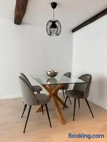 Tinería Lux - Image 1
