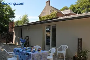 Studio au manoir - Image 1
