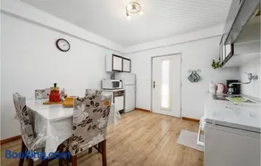One-Bedroom Apartment Groznjan 01 - Image 2