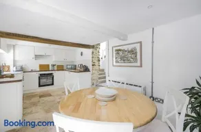 Coombe Cottage - Image 5