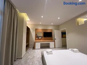 Hotel Zanzi - Image 2