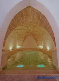 Zahra Superior Suite with private pool - Image 1
