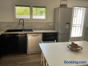 Le petit bastidon gîte à Oppède avec piscine - Image 4