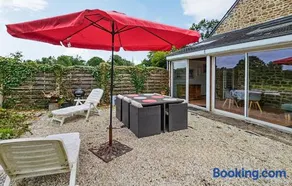 2 Bedroom Gorgeous Home In Noyal-Sous-Bazouges - Image 2