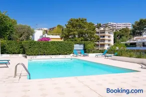Agréable appartement adapté aux familles avec piscine, terrasse et barbecue | Proche Promenade des Anglais | Vue mer | Idéal pour le télétravail - Image 2