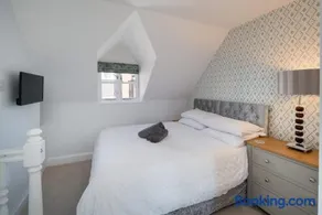 Sun Hill cottage - Image 3