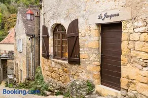Votre nid douillet, au cœur du village médiéval de Beynac - Image 1