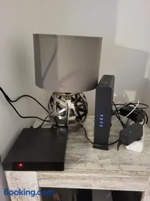 Petite maison cosy wifi avec terrasse - Image 4
